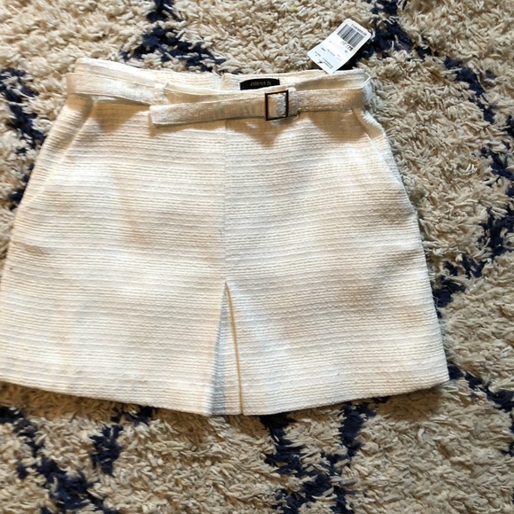 Forever 21 mini skirt - Picture 5 of 8